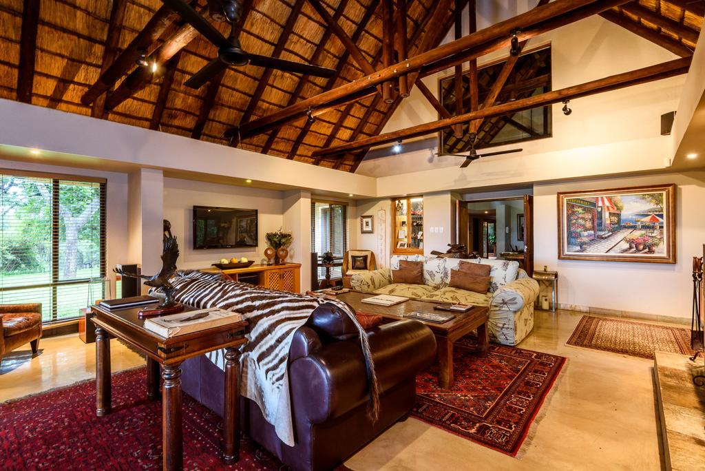 Khaya Ndlovu Safari Manor Villa Hoedspruit Ngoại thất bức ảnh